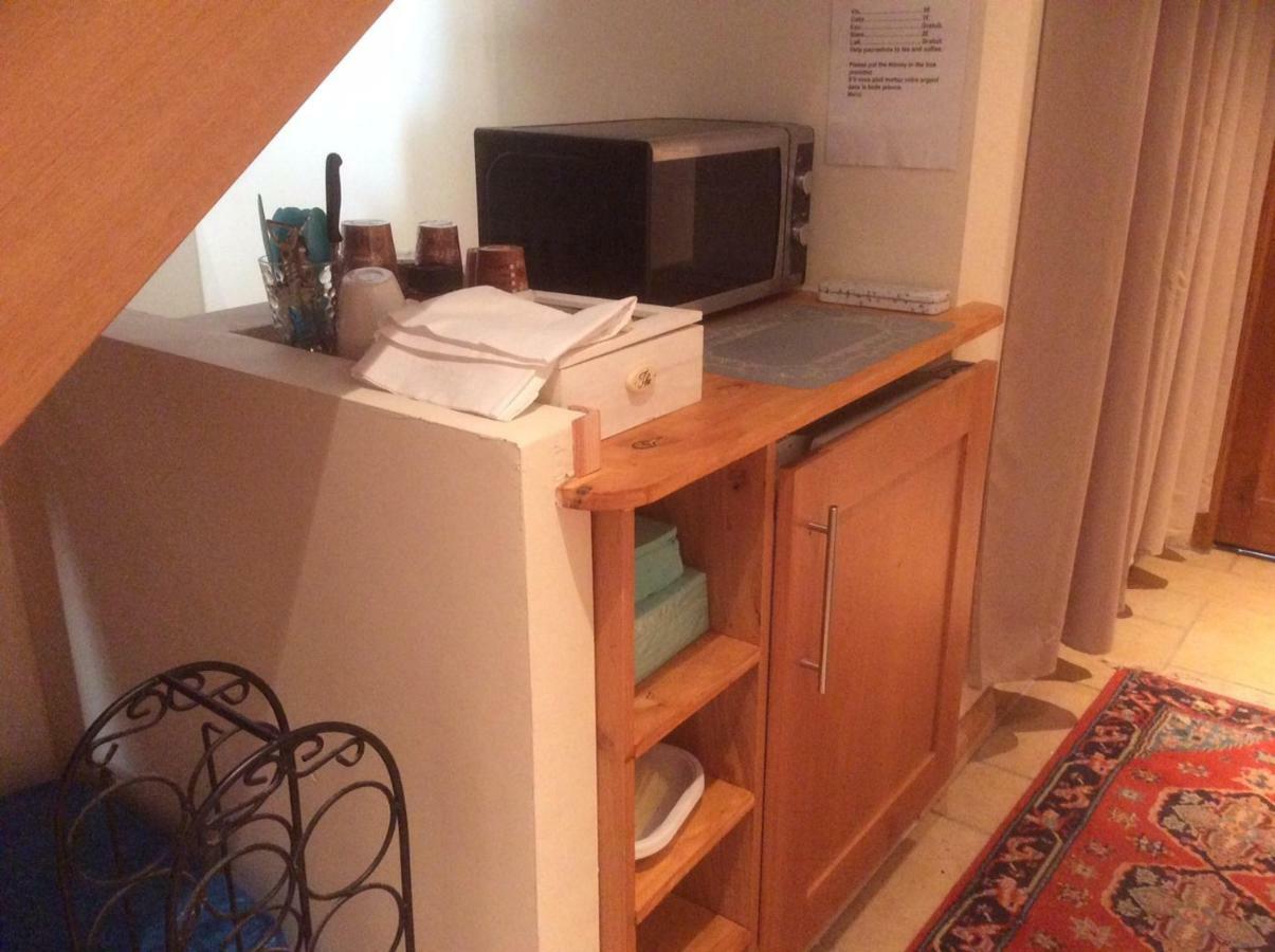 Les Jonquilles Bed & Breakfast Дом Екстериор снимка