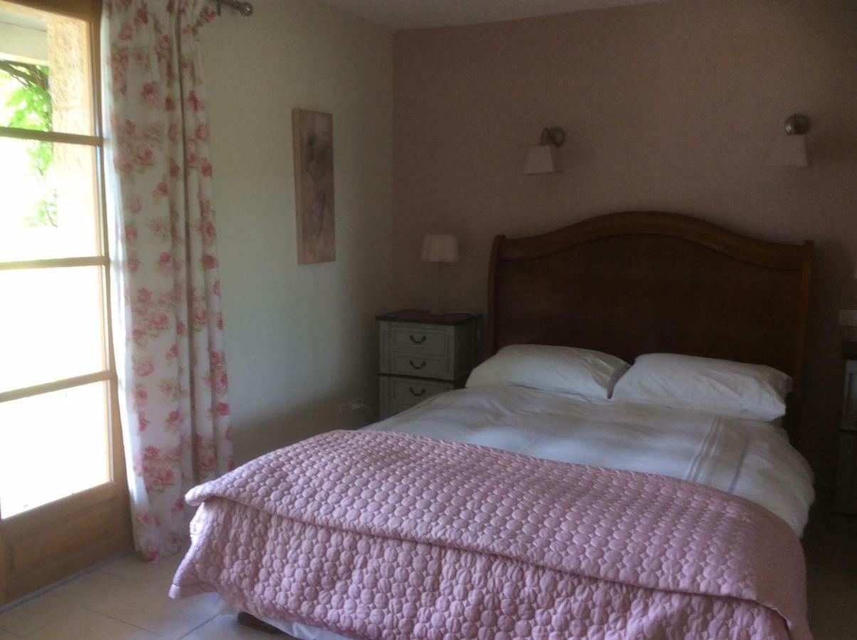 Les Jonquilles Bed & Breakfast Дом Екстериор снимка